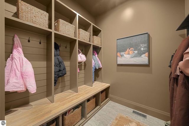 124 N Oak Street, Traverse City, MI 49684