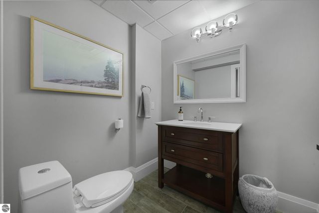 124 N Oak Street, Traverse City, MI 49684