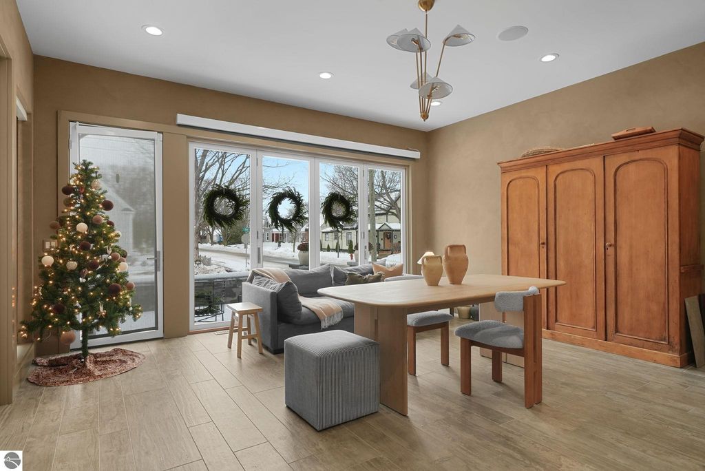 Image 20 of property listing at 124 N Oak Street, Traverse City, MI 49684