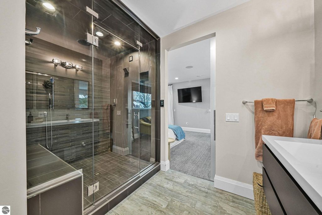 Image 27 of property listing at 124 N Oak Street, Traverse City, MI 49684