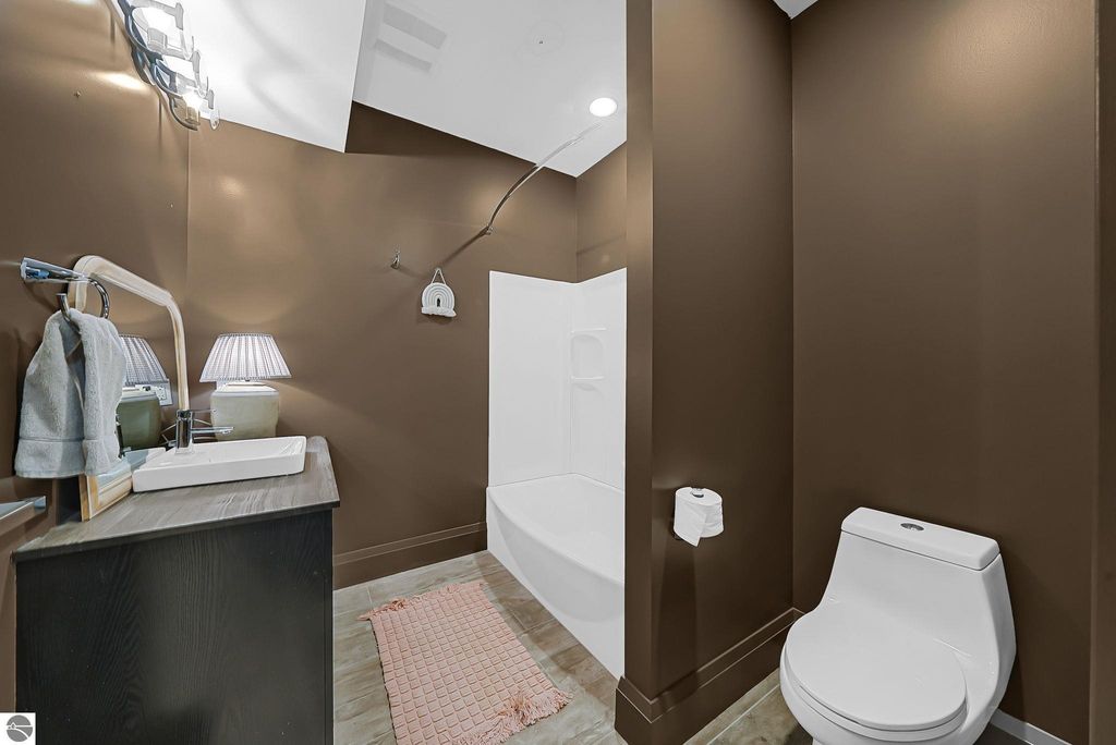 Image 38 of property listing at 124 N Oak Street, Traverse City, MI 49684