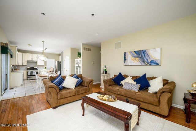 19 Pecan Valley Drive, Marlboro, NJ 07746