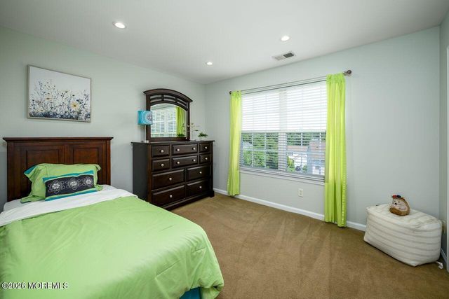 19 Pecan Valley Drive, Marlboro, NJ 07746