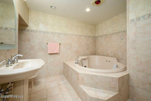 19 Pecan Valley Drive, Marlboro, NJ 07746