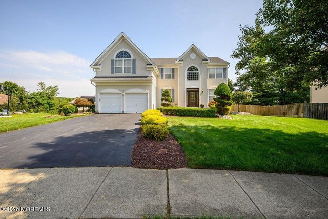 19 Pecan Valley Drive, Marlboro, NJ 07746