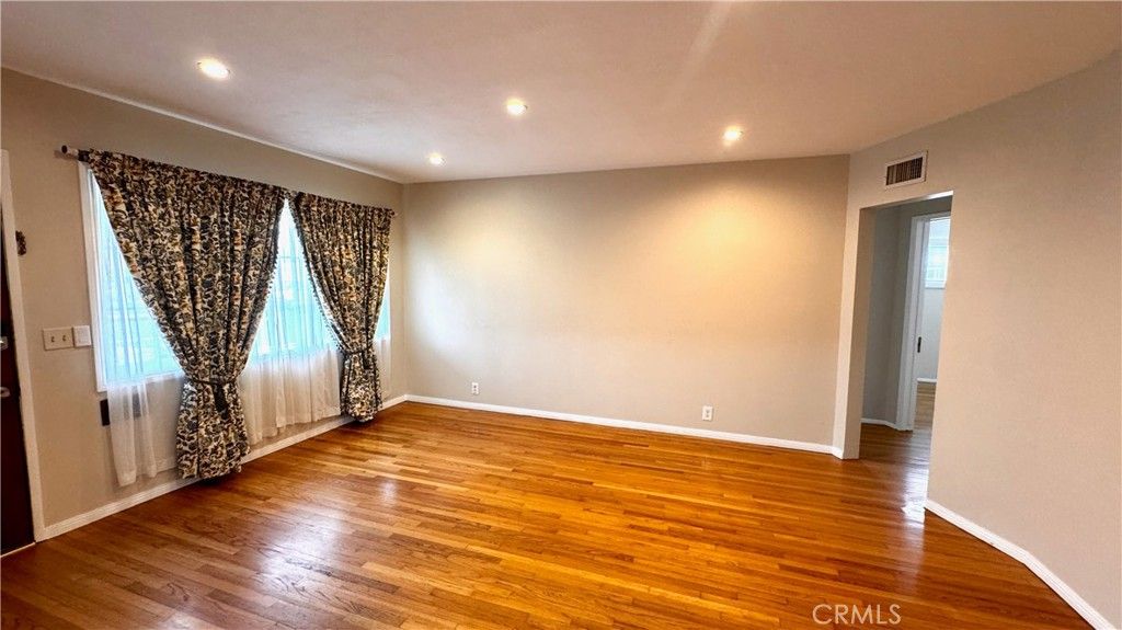 Image 4 of property listing at 5155 Arden Drive, Temple City, CA 91780