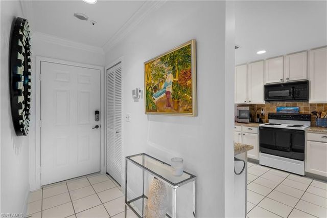 3538 Haldeman Creek DR 113, Naples, FL 34112