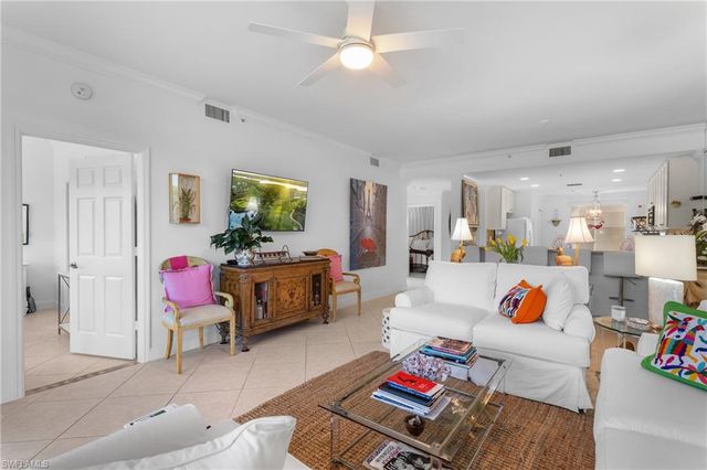 3538 Haldeman Creek DR 113, Naples, FL 34112