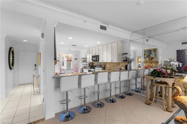 3538 Haldeman Creek DR 113, Naples, FL 34112