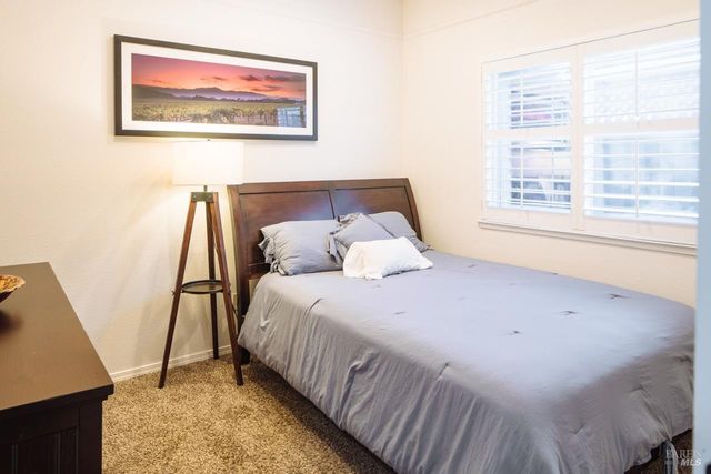 810 Wine Ct, Petaluma, CA 94954