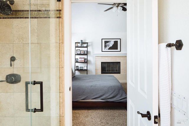 810 Wine Ct, Petaluma, CA 94954