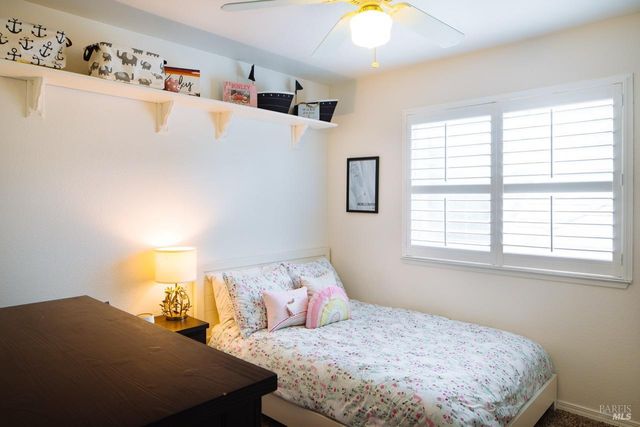 810 Wine Ct, Petaluma, CA 94954