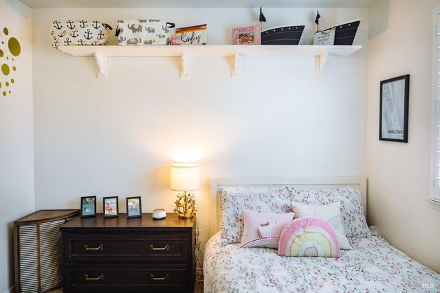 810 Wine Ct, Petaluma, CA 94954