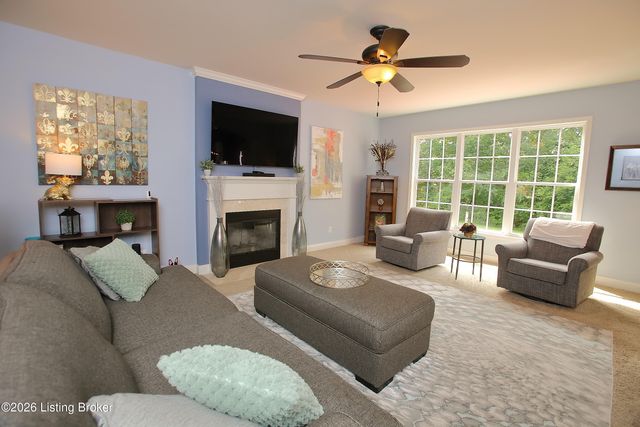 7216 Williamsgate Blvd, Crestwood, KY 40014