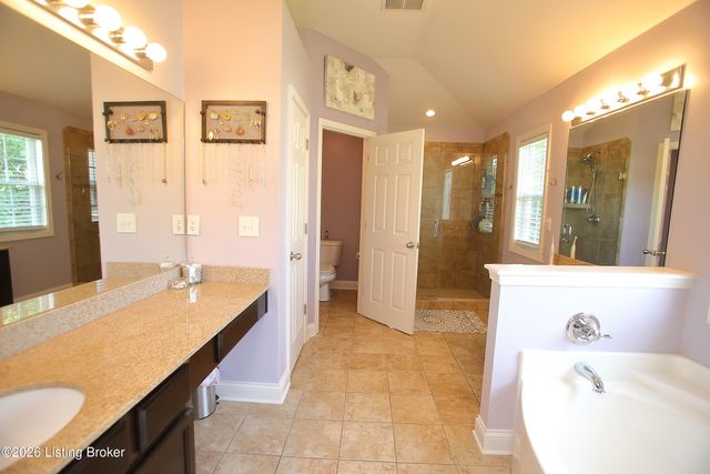 7216 Williamsgate Blvd, Crestwood, KY 40014