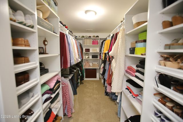 7216 Williamsgate Blvd, Crestwood, KY 40014