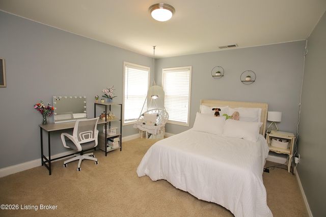 7216 Williamsgate Blvd, Crestwood, KY 40014