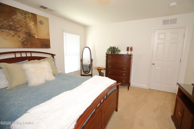 7216 Williamsgate Blvd, Crestwood, KY 40014
