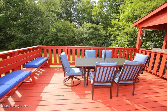 7216 Williamsgate Blvd, Crestwood, KY 40014