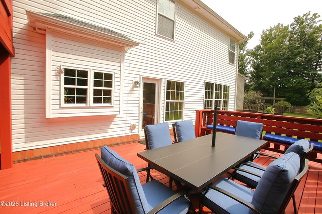 7216 Williamsgate Blvd, Crestwood, KY 40014