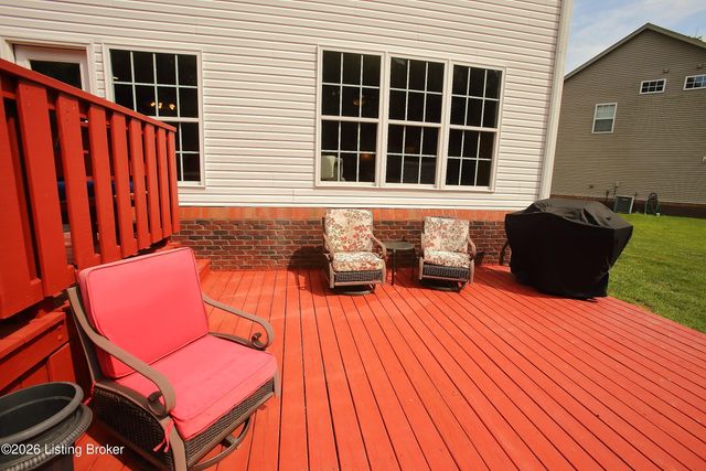 7216 Williamsgate Blvd, Crestwood, KY 40014