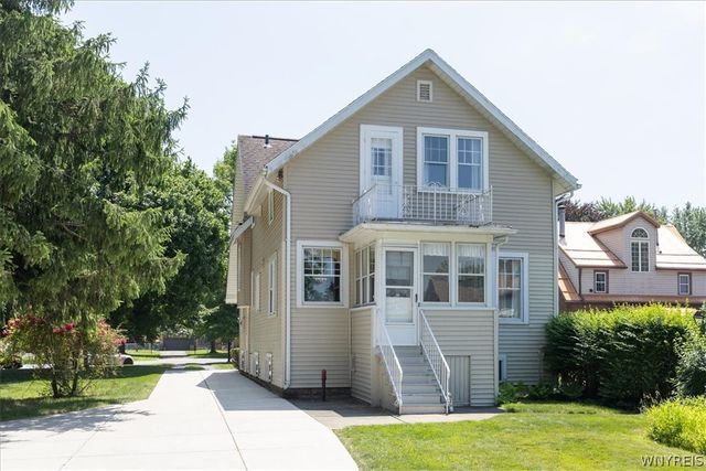 1169 Mckinley Parkway, Lackawanna, NY 14218