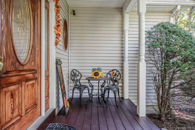 71 Buckley Road, Patchogue, NY 11772