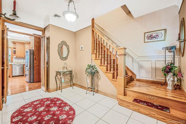 71 Buckley Road, Patchogue, NY 11772