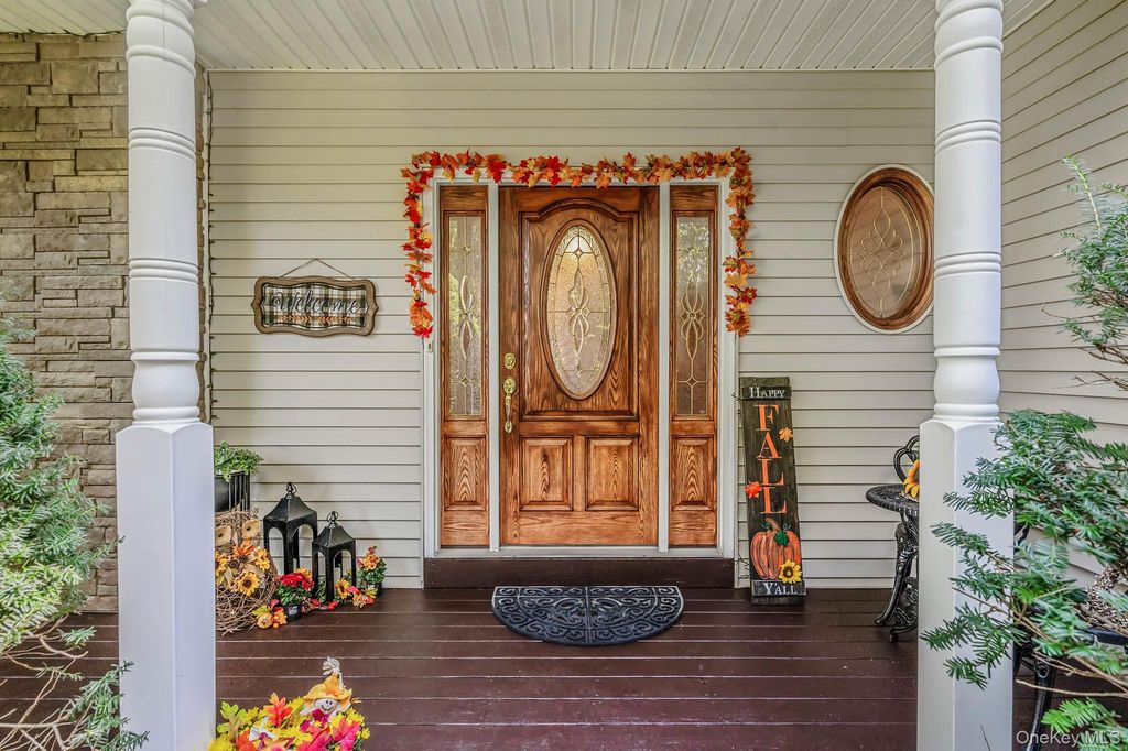 71 Buckley Road, Patchogue, NY 11772 — photo 3