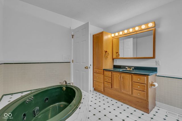 331 W Hanna Avenue, Indianapolis, IN 46217