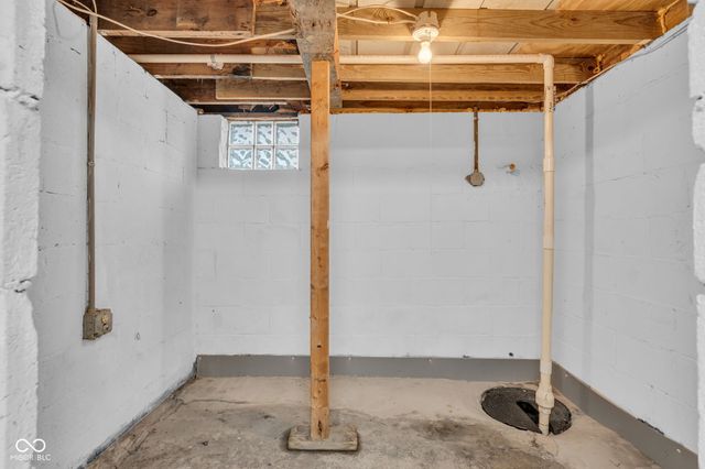 331 W Hanna Avenue, Indianapolis, IN 46217