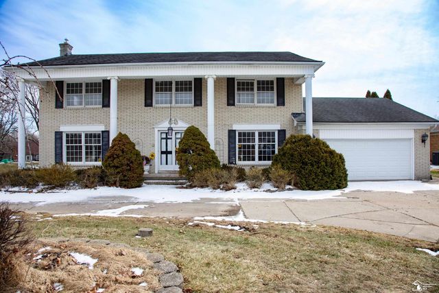 36045 Congress Court, Farmington Hills, MI 48335