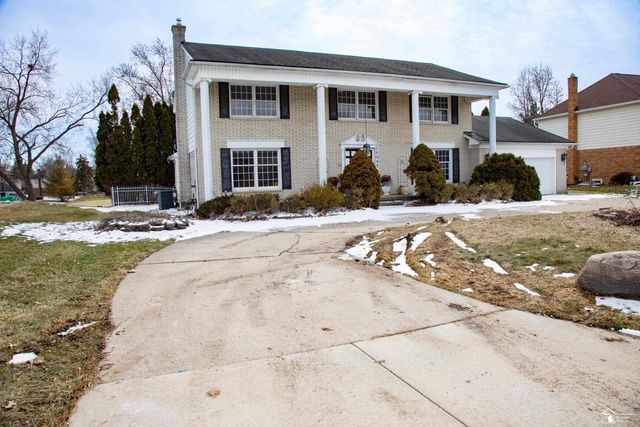 36045 Congress Court, Farmington Hills, MI 48335