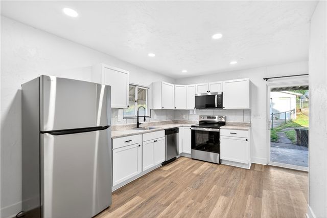 88 Byrer Avenue, Uniontown, PA 15401
