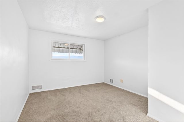 88 Byrer Avenue, Uniontown, PA 15401