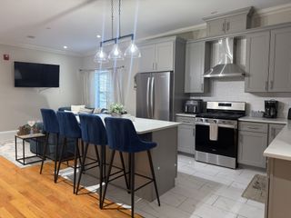 399 Broadway 3, Chelsea, MA 02150