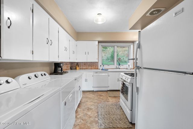 251 E GARFIELD AVE, Harrison, ID 83833