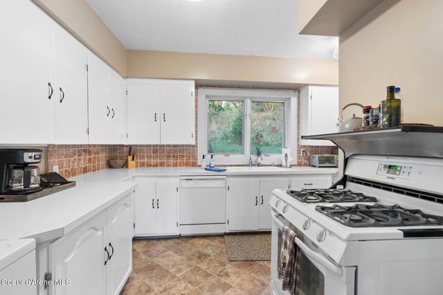 251 E GARFIELD AVE, Harrison, ID 83833