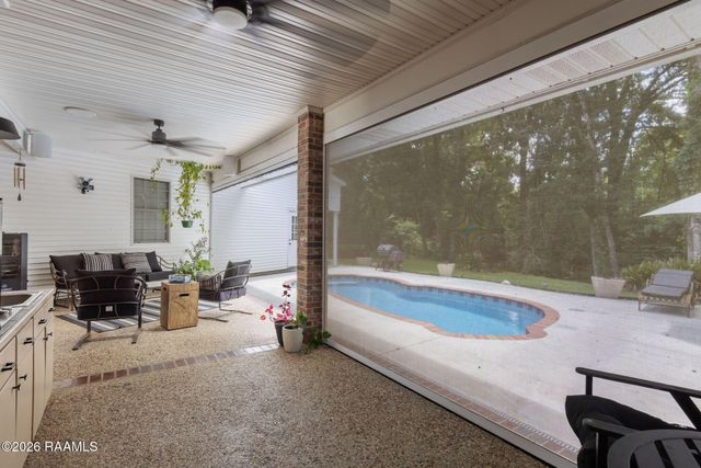 115 Bunker Hill Drive, Carencro, LA 70520