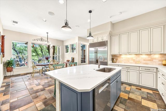 22008 Senna Hills Drive, San Antonio, TX 78266