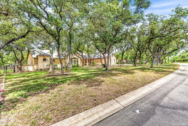 22008 Senna Hills Drive, San Antonio, TX 78266