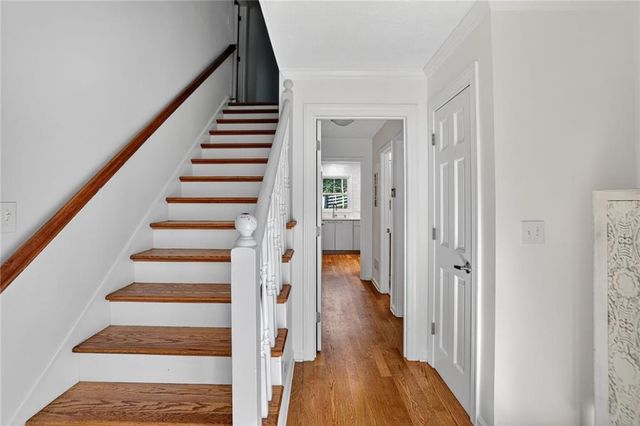 2462 Midvale Forest Drive, Tucker, GA 30084