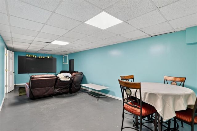 2462 Midvale Forest Drive, Tucker, GA 30084