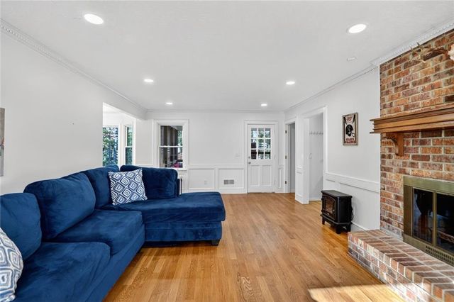 2462 Midvale Forest Drive, Tucker, GA 30084