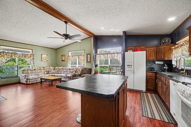 9145 Lydell Road, Farwell, MI 48622