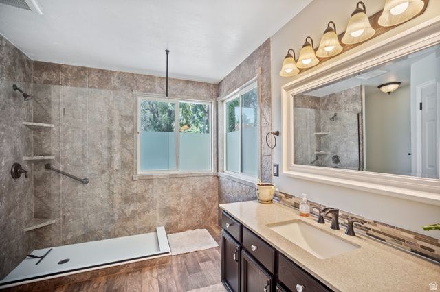 5554 S EDGEBERRY DR, Murray, UT 84123