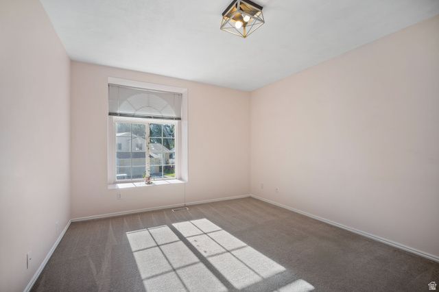 5554 S EDGEBERRY DR, Murray, UT 84123