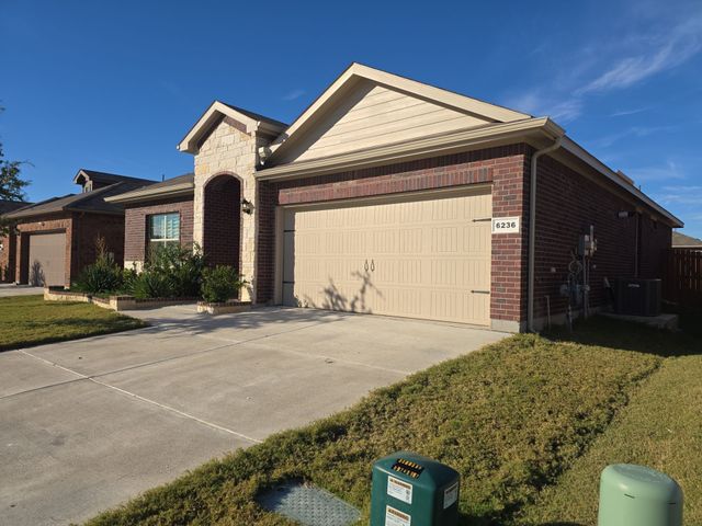 6236 Blacksmith Avenue, Fort Worth, TX 76179