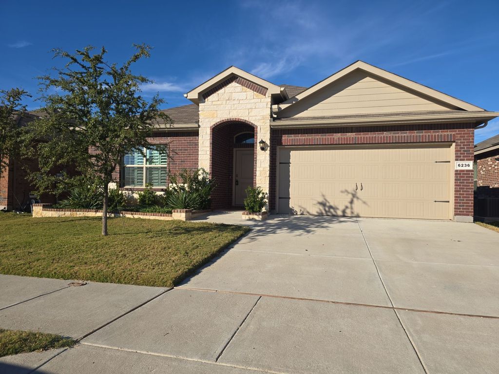6236 Blacksmith Avenue, Fort Worth, TX 76179