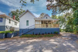 2 Poplar Street, Porterdale, GA 30070